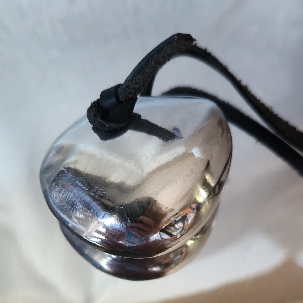 Lunares Napkin Holder With Weighted Stone - Picture 4 of 5
